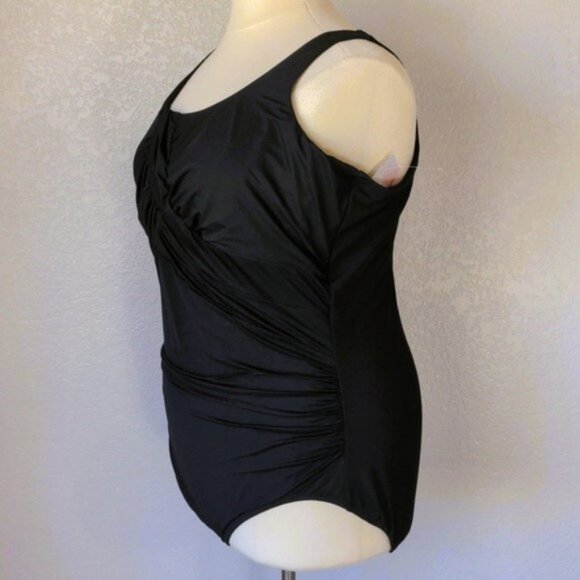 Lands' End 24W SlenderSuit Carmela Tummy Control Chlorine Resistant Scoop Neck - Picture 6 of 7